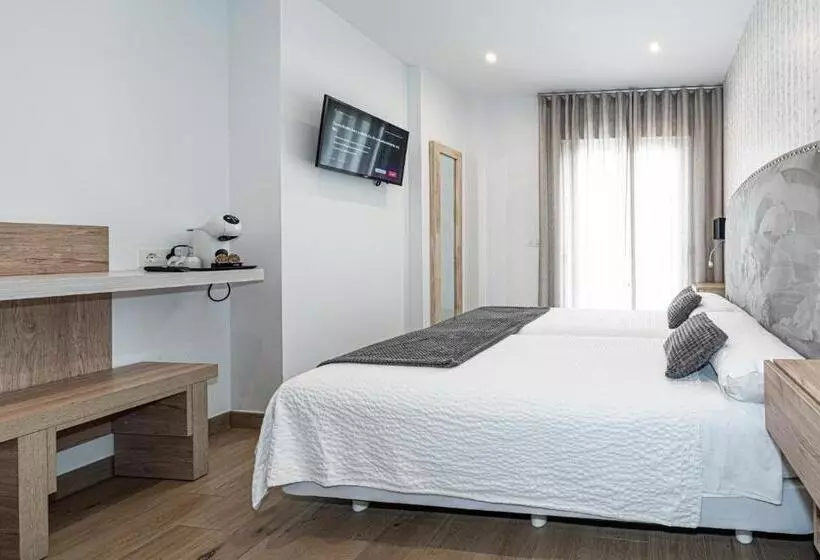 پانسیون Hostal Boutique Aurora