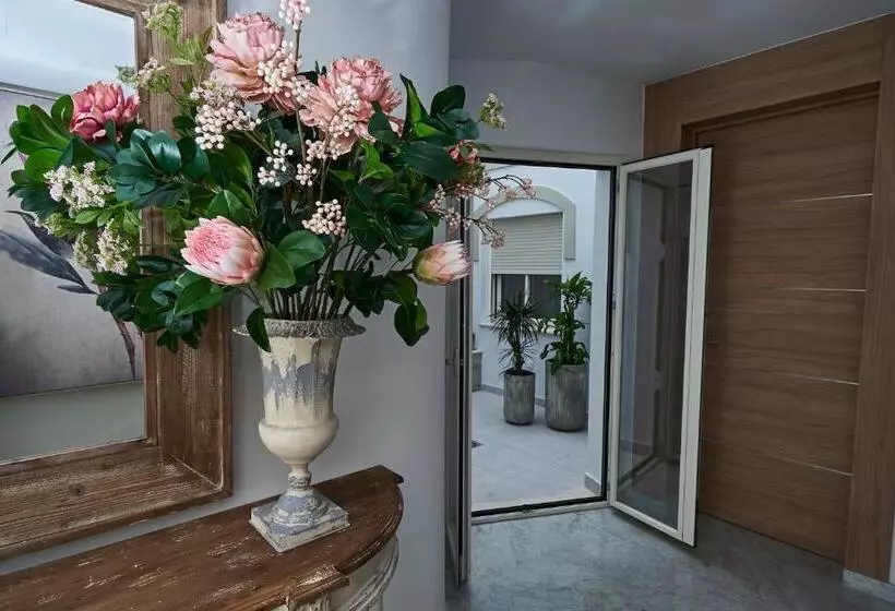 پانسیون Hostal Boutique Aurora