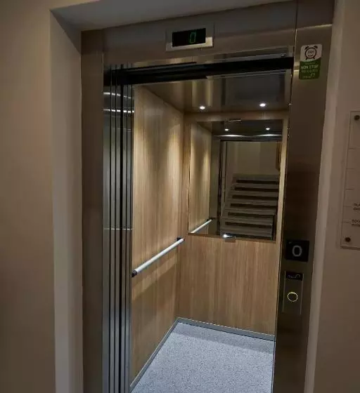 پانسیون Hostal Boutique Aurora