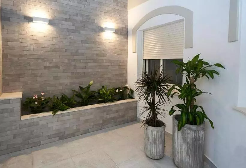 پانسیون Hostal Boutique Aurora