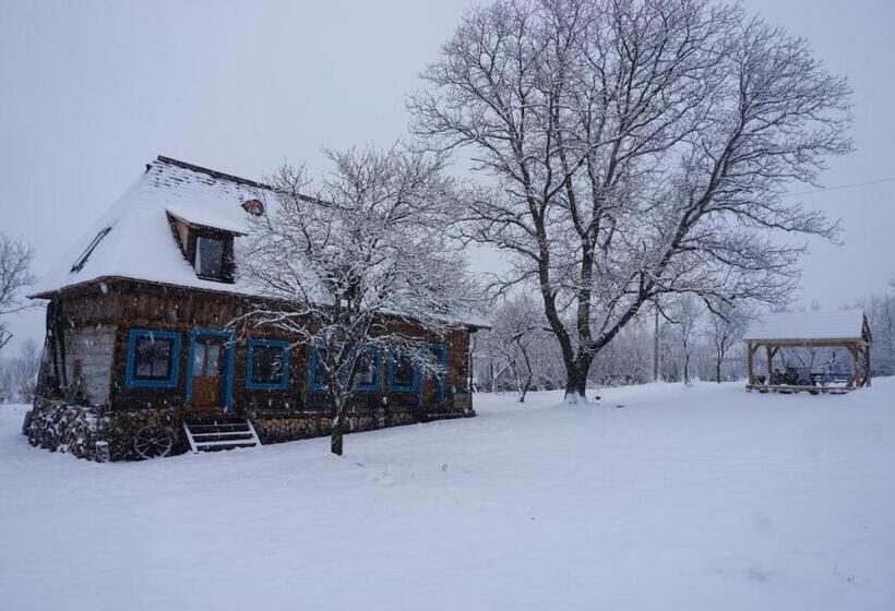 Пансион Small Apartment In Breb S Cosy Barn