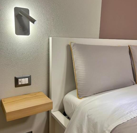 Pinestreet Apartment