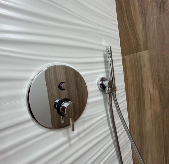 Pinestreet Apartment