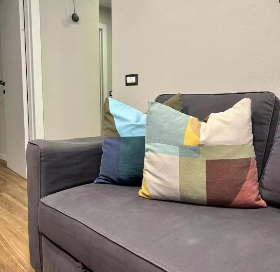 Pinestreet Apartment