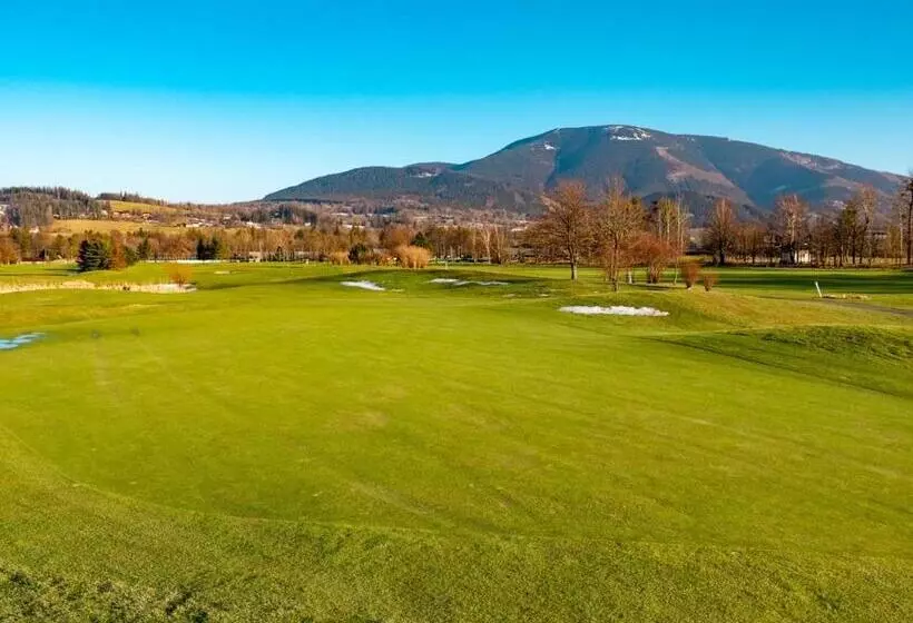 Lomakeskus Tee čeladná & Wellness