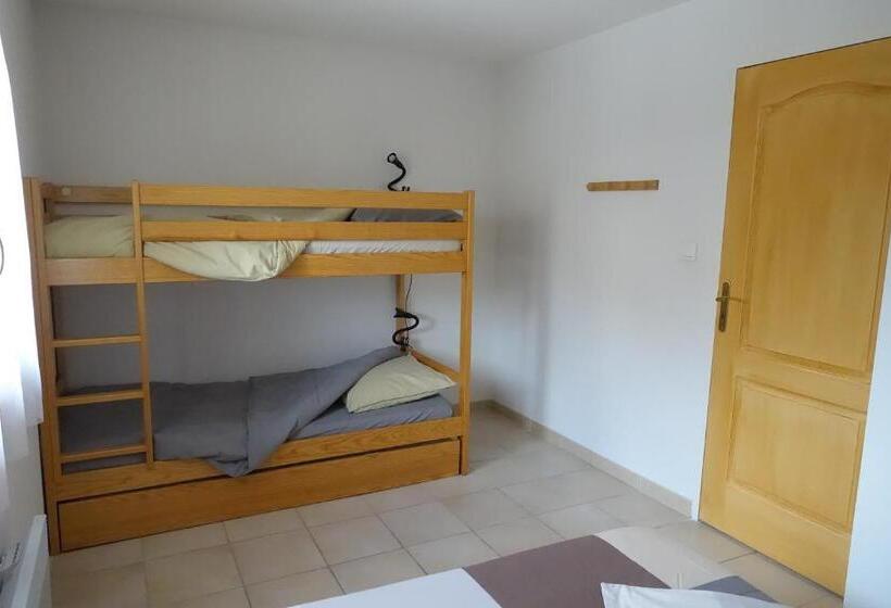 T3 Au Plan D’eau D’embrun Avec Garage Et Terrasse