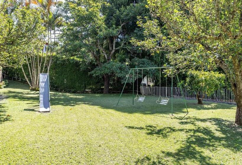 Aconchegante Sítio Na Serra Com Piscina Em Itaipava 26 Hóspedes