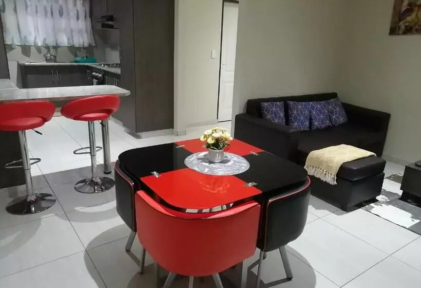 Beautiful & Serene Airbnb House