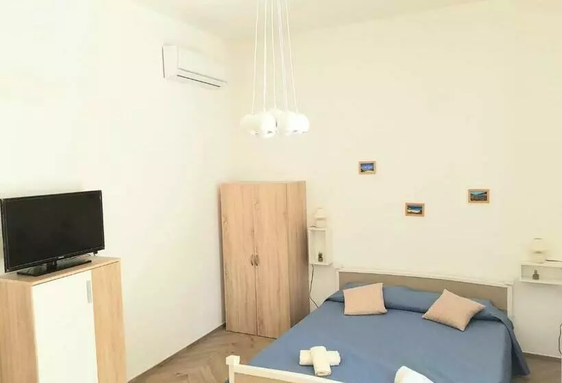 تختخواب و صبحانه Casa Di Giù