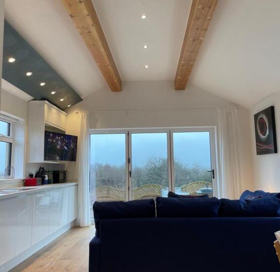 The Stables At Lower Carr Barn