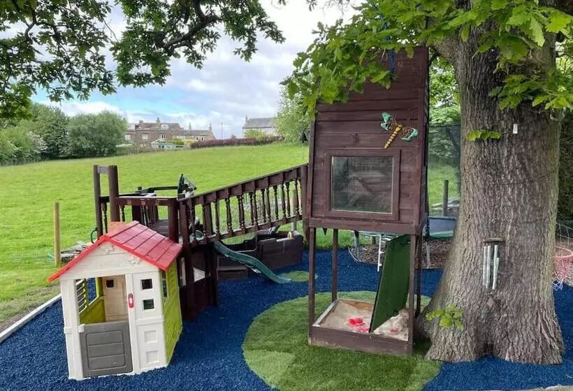 The Stables At Lower Carr Barn