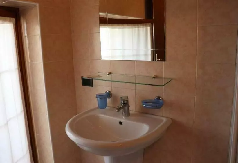 Hotelli Le Camere Dell Ancora