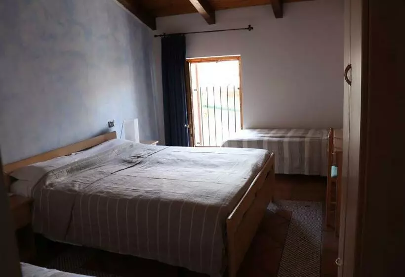 Hotelli Le Camere Dell Ancora