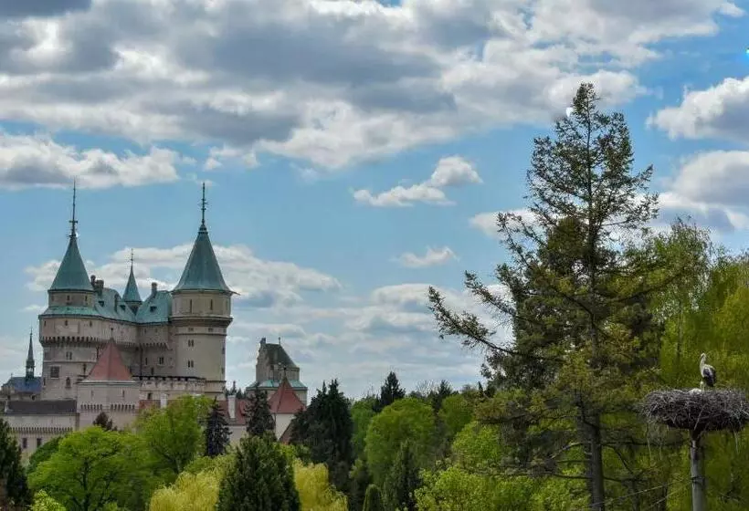 ホテル Rekreačné Zariadenie Bojnice   Nad Zámkom
