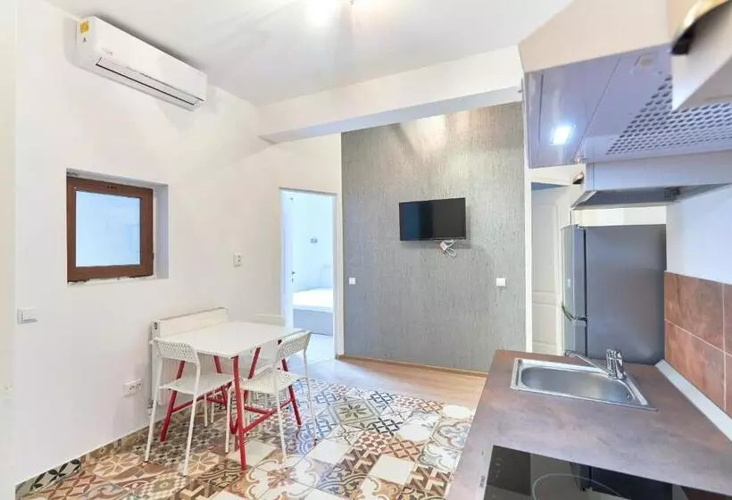 Stanford Aparthotel Gara De Nord