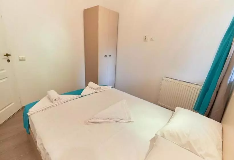 Stanford Aparthotel Gara De Nord