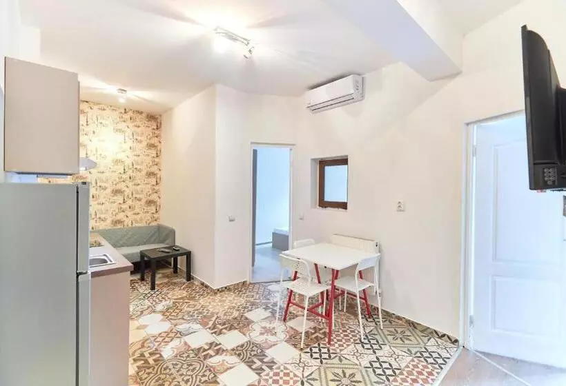 Stanford Aparthotel Gara De Nord