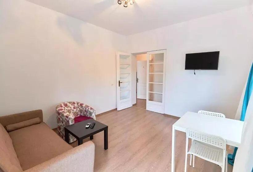 Stanford Aparthotel Gara De Nord