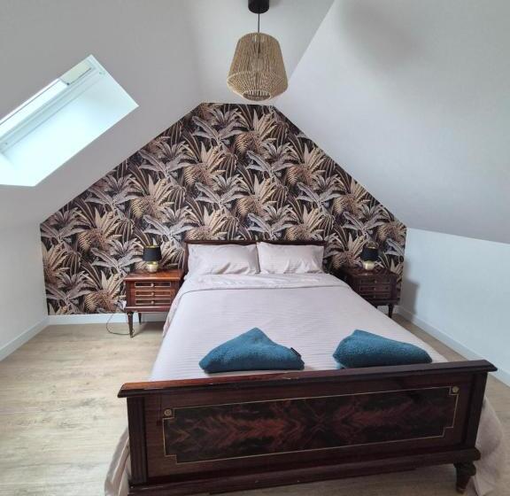 La Lampaulaise Sur Le Gr34 Plage/calme/jardin