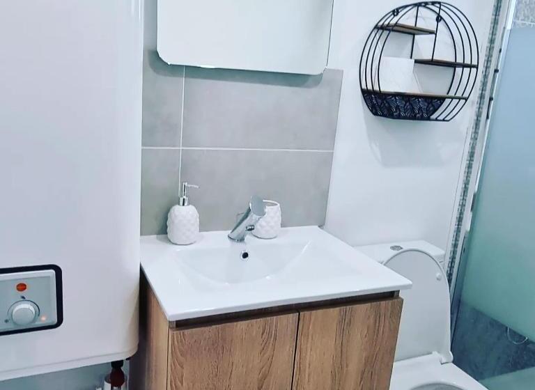 La Lampaulaise Sur Le Gr34 Plage/calme/jardin