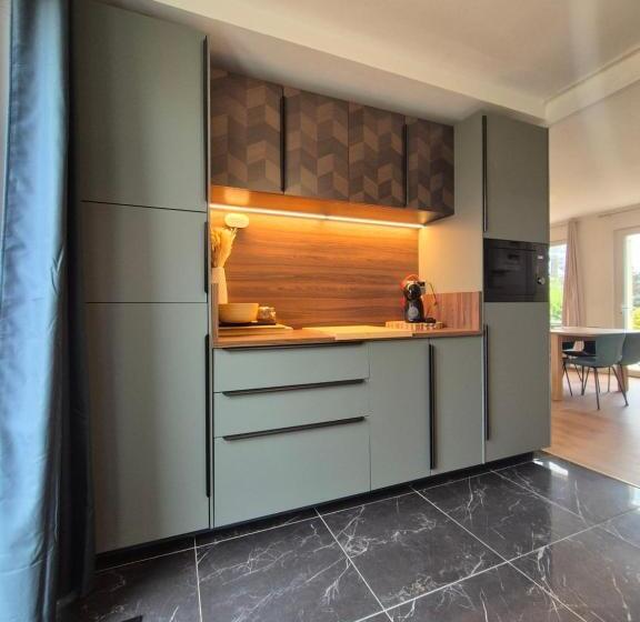 La Lampaulaise Sur Le Gr34 Plage/calme/jardin