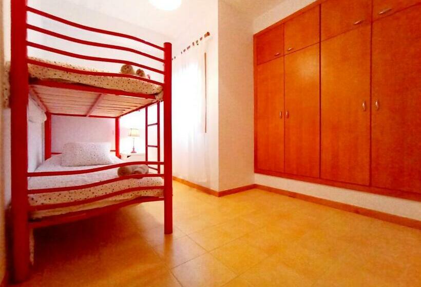 Lima Limon By The Sea, 2 Bedrooms, Central, High Speed Internet, Desk