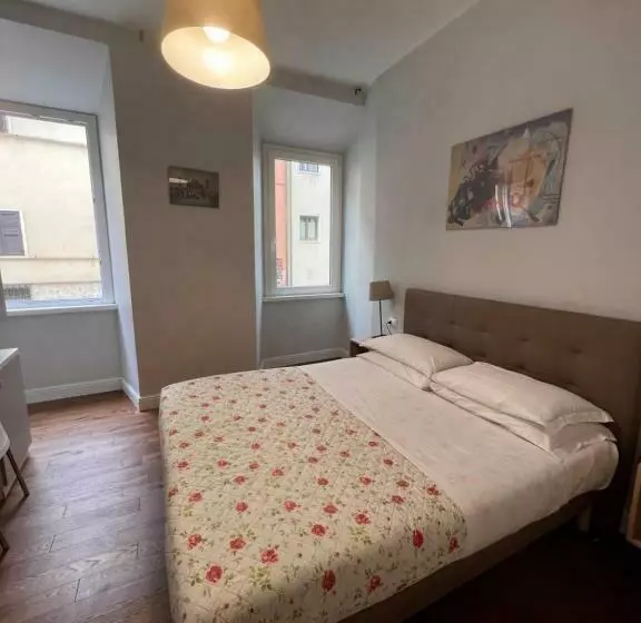 پانسیون Infinity Castle