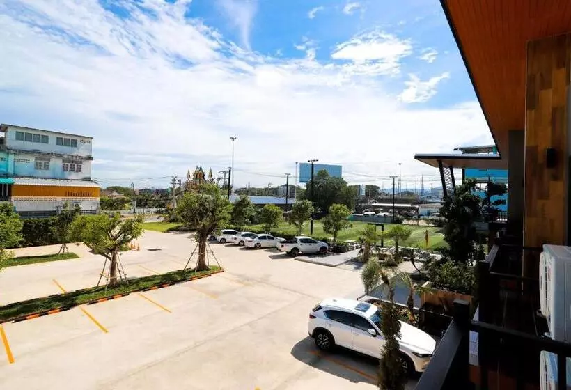 The Rest Hotel   ประจวบ