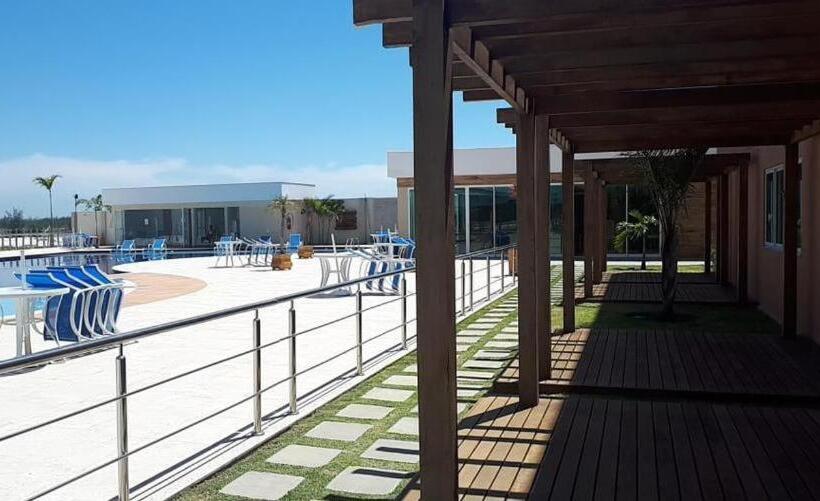 Arraial Do Cabo Golden Lake