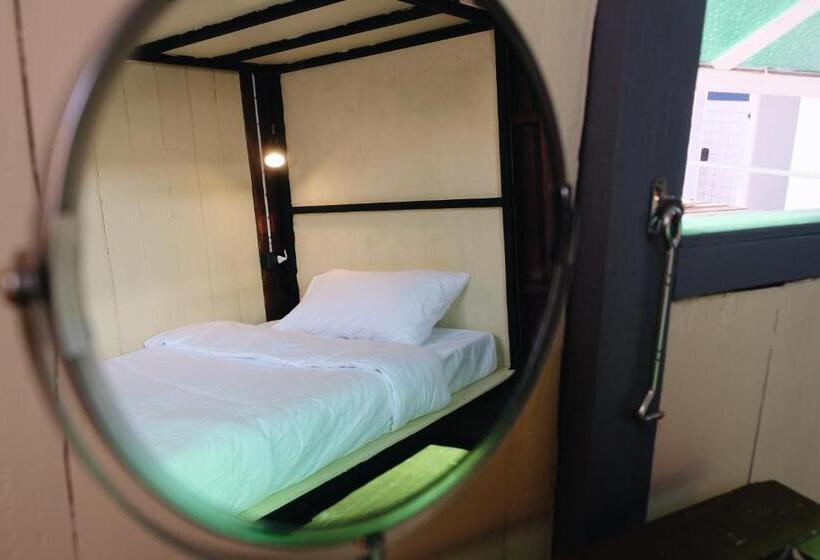 Bed and Breakfast บ้านเสงี่ยม มณี Baan Sa Ngiam Manee