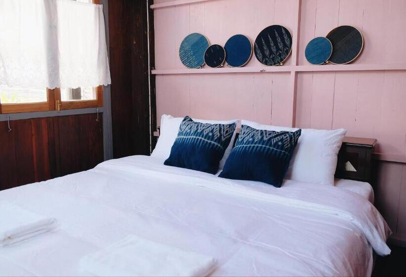 Bed and Breakfast บ้านเสงี่ยม มณี Baan Sa Ngiam Manee