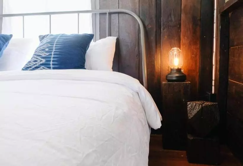 Aamiaismajoitus (B&B) บ้านเสงี่ยม มณี Baan Sa Ngiam Manee