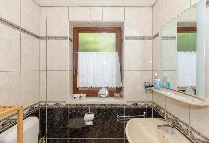 Fewo Molli Mit Terrasse In Kühlungsborn