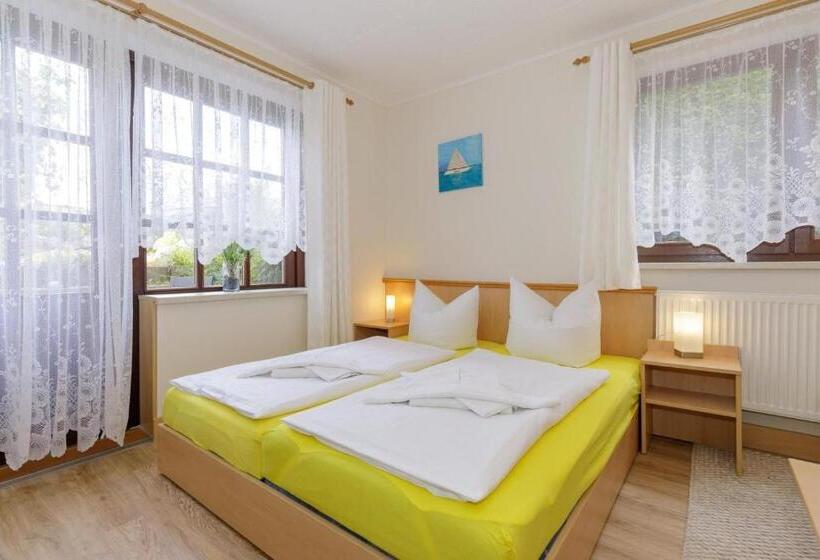 Fewo Molli Mit Terrasse In Kühlungsborn