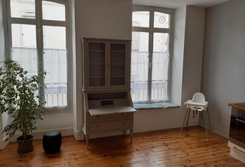 Le Taylor Hypercentre, Spacieux & Lumineux