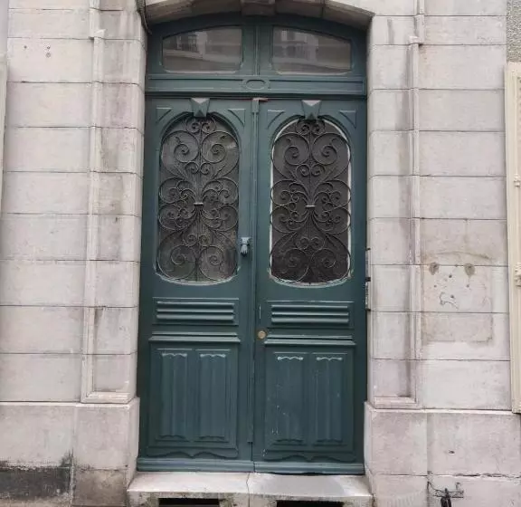 Le Taylor Hypercentre, Spacieux & Lumineux
