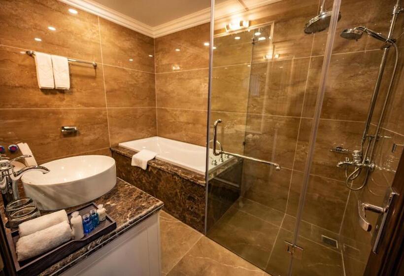 Madelise Hotel&apartment