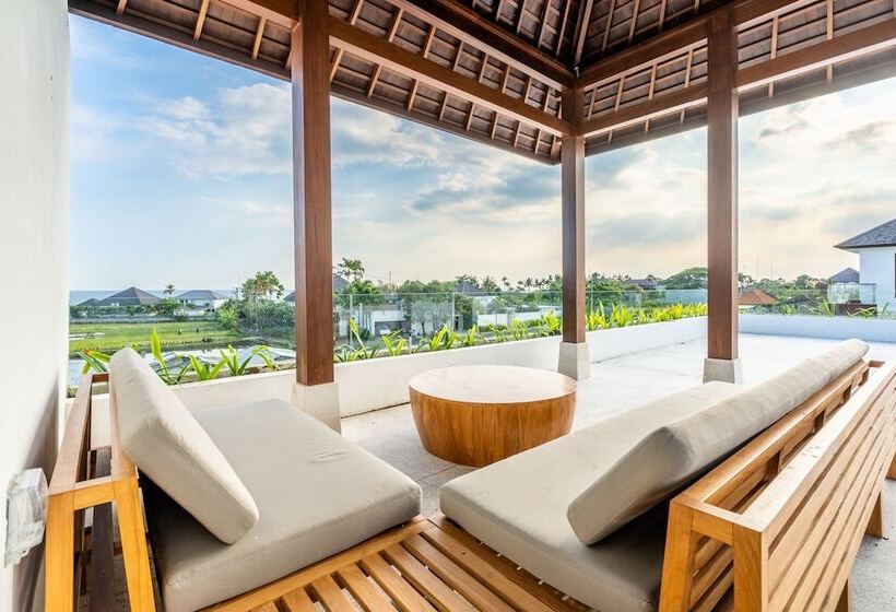 Om Cemagi Beach Villa Canggu