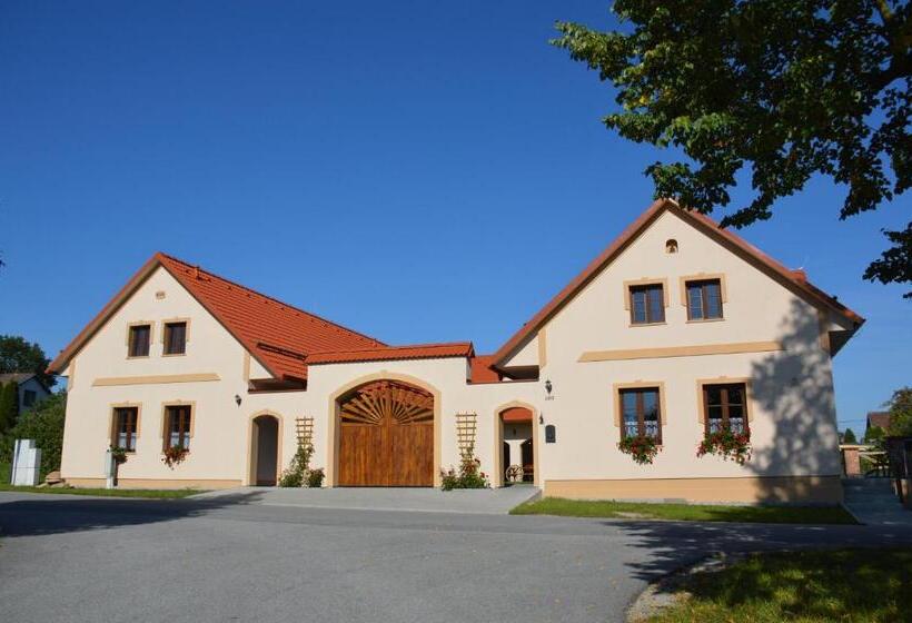 Pensionat Penzion U Podkováře