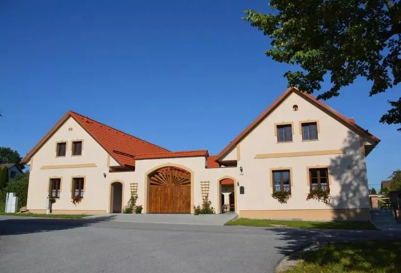 پانسیون Penzion U Podkováře