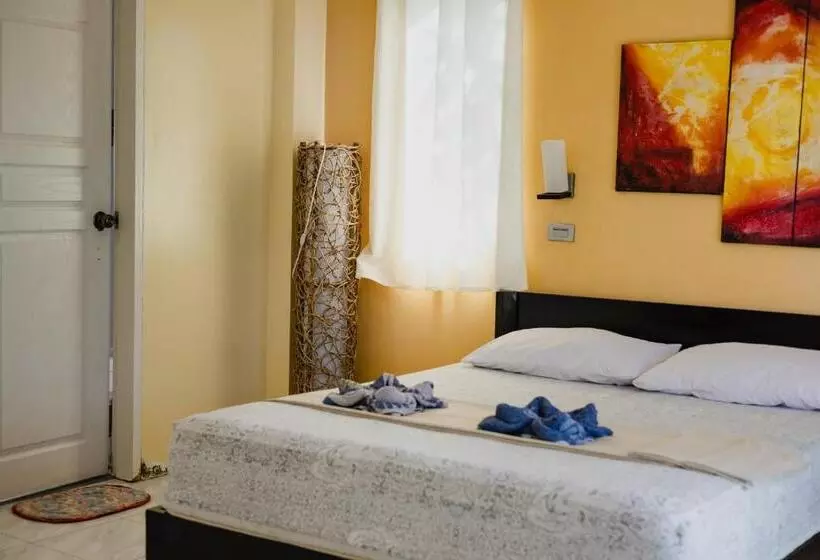 Lomakeskus Amami Beachfront Villa With Private Beach