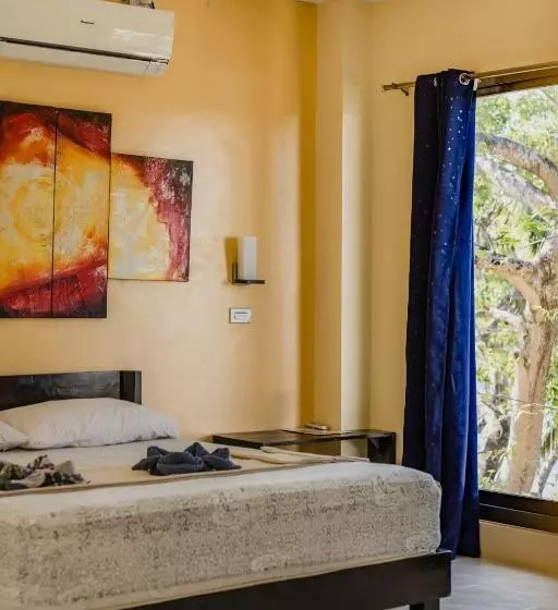 Lomakeskus Amami Beachfront Villa With Private Beach