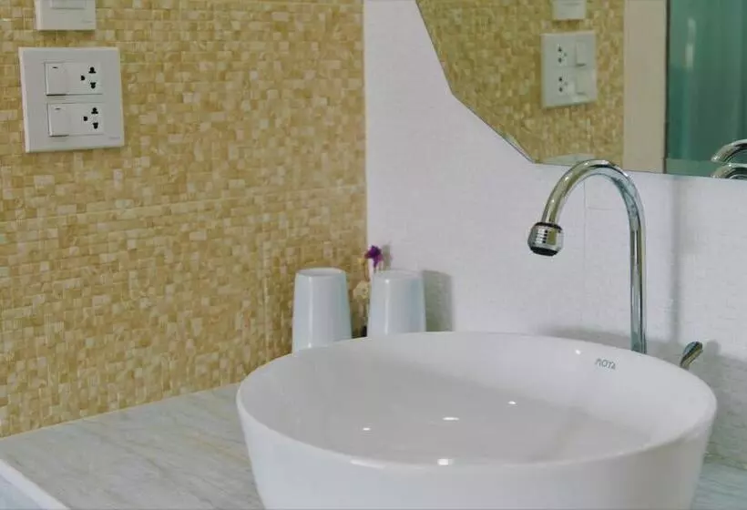 تختخواب و صبحانه Boutique Family Room Phitsanulok