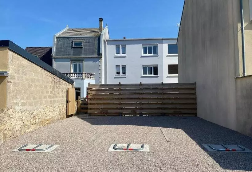 Champêtre   Gîte Entièrement Neuf à 100 Mètres De La Plage