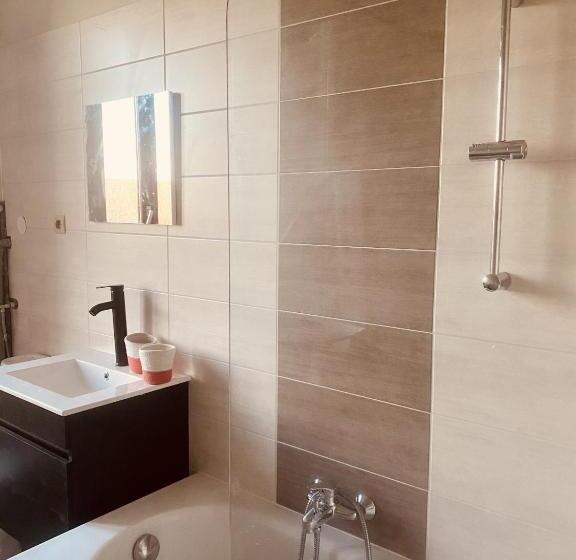 La Mariefacture Comme Un Livre Ouvert