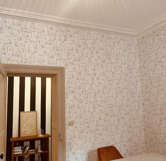 La Mariefacture Comme Un Livre Ouvert