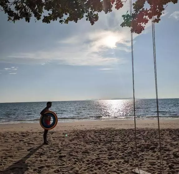 リゾートホテル Cha Cha Bungalow