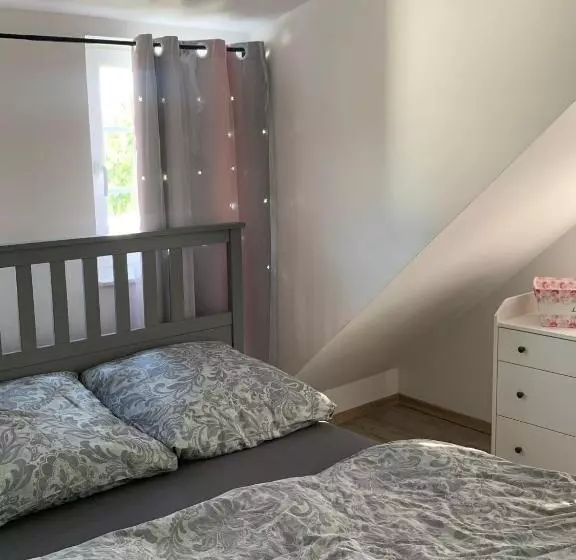 Schicke Neue Ferienwohnung