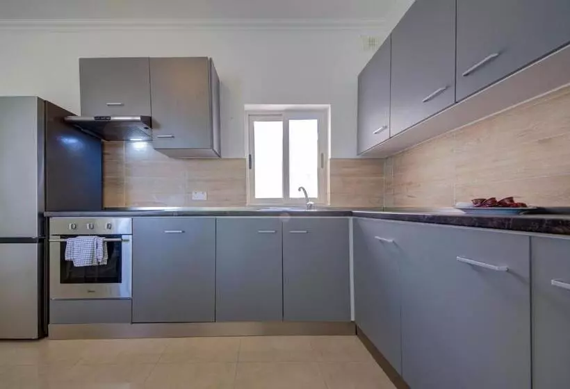 Violet Court Apartments And Penthouse In St Julian S By Shortletsmalta