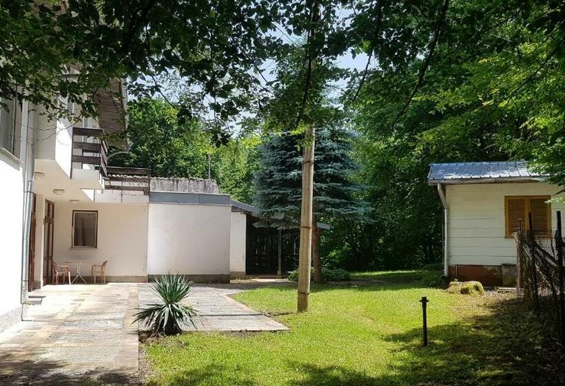 почивна станция здравец